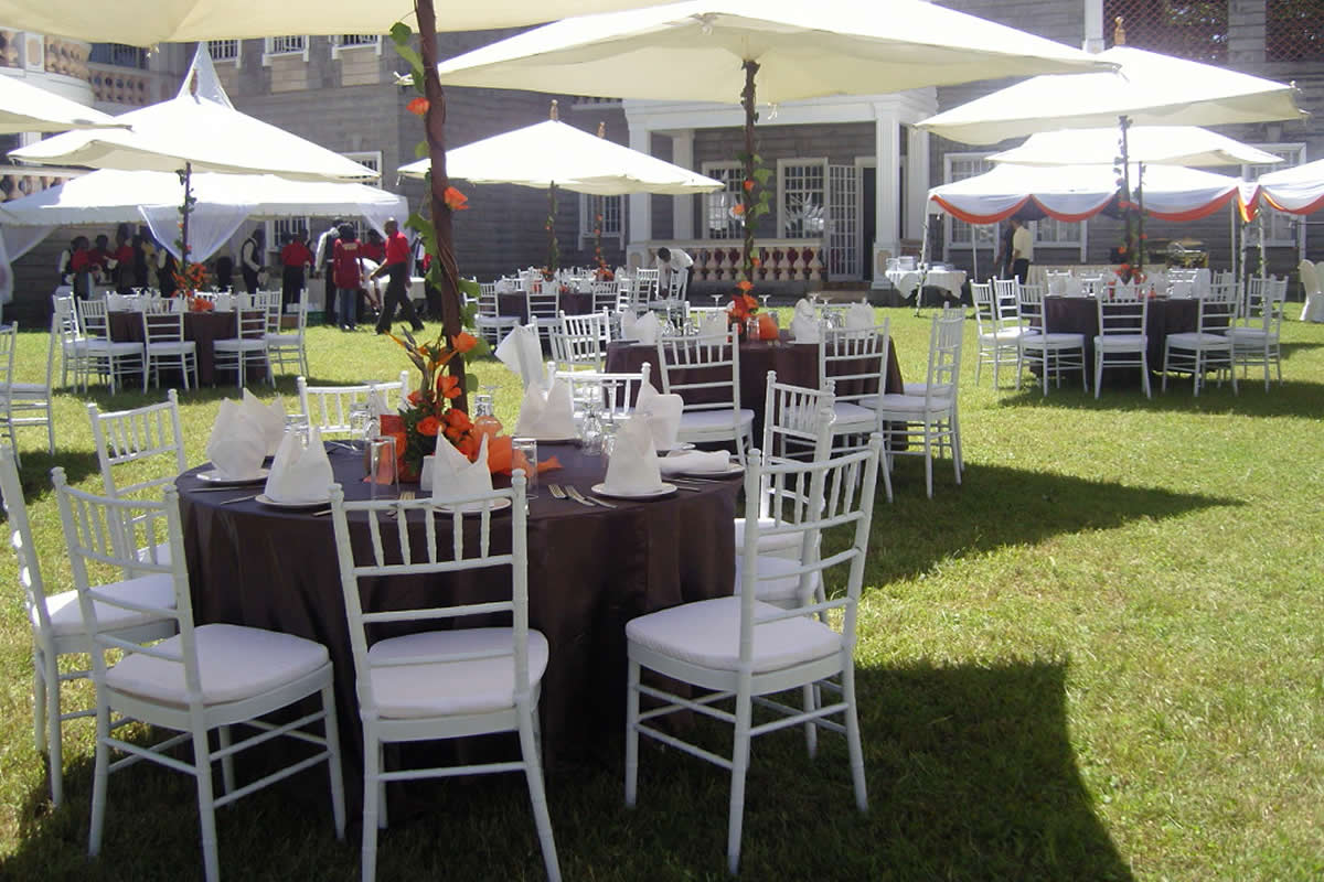 Outdoor Occasions Chiavari Chairs For Hire